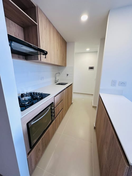 Apartamento de 3 alcobas en venta en Camino Verde, Envigado, 64 m² · foto 4 de 12