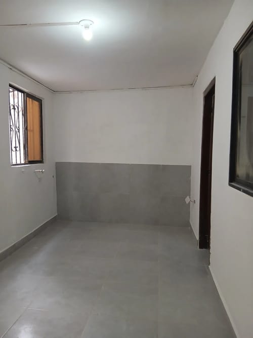 Apartamento de 2 alcobas en arriendo en Santa Ines, Medellín, 42 m² · foto 2 de 8