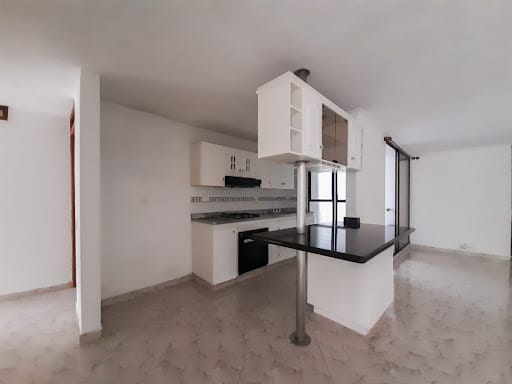 Apartamento de 3 alcobas en arriendo en El Dorado, Envigado, 90 m² · foto 2 de 16