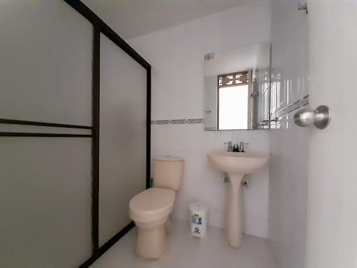 Apartamento de 3 alcobas en arriendo en El Dorado, Envigado, 90 m² · foto 11 de 16