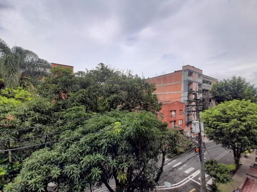 Apartamento de 3 alcobas en arriendo en El Dorado, Envigado, 90 m² · foto 15 de 16