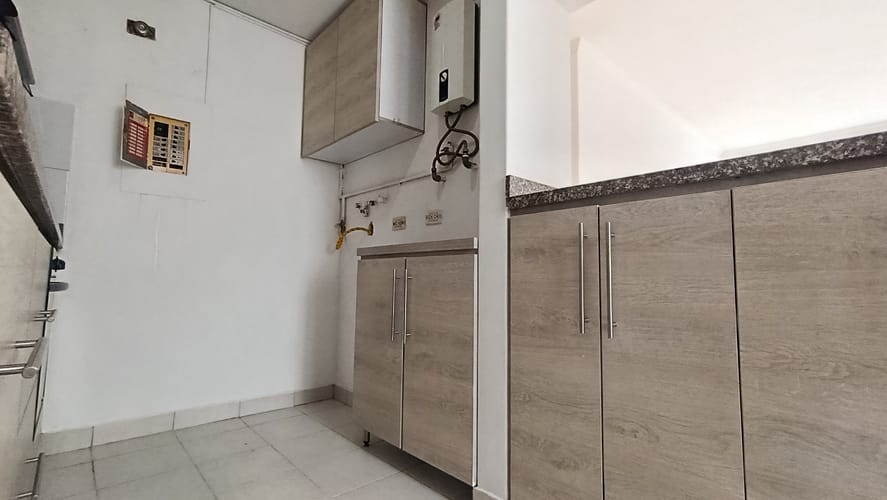 Apartamento de 2 alcobas en venta en La Calleja, Bogotá, 51 m² · foto 3 de 10