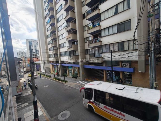 Local en arriendo en Antonia Santos Centro, Bucaramanga, 400 m² · foto 9 de 17