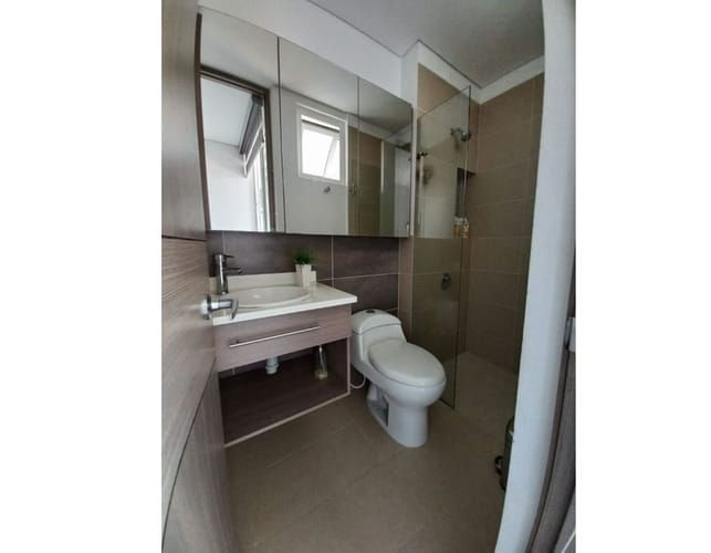 Casa de 3 alcobas en arriendo en Ciudad Jardin, Cali, 186 m² · foto 12 de 15