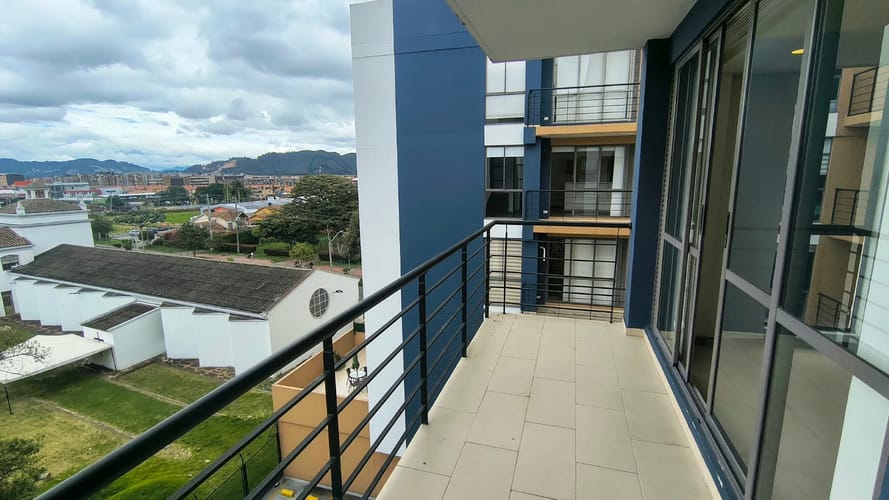 Apartamento de 3 alcobas en venta en Rio Frio La Florida, Cajicá, 91 m² · foto 7 de 22