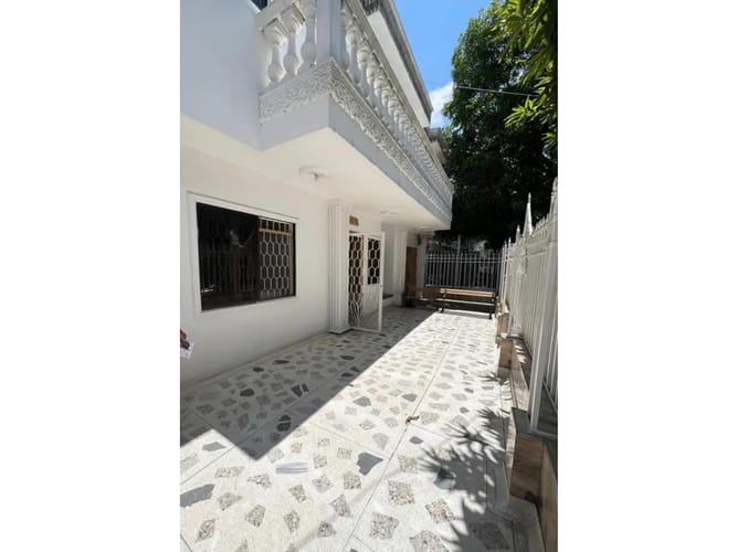 Casa de 4 alcobas en venta en San Jose, Barranquilla, 176 m² · foto 3 de 8