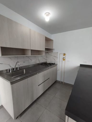 Apartamento de 2 alcobas en arriendo en Altavista, Bello, 54 m² · foto 1 de 18