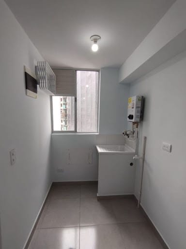 Apartamento de 2 alcobas en arriendo en Altavista, Bello, 54 m² · foto 4 de 18