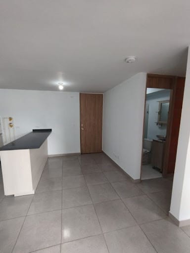 Apartamento de 2 alcobas en arriendo en Altavista, Bello, 54 m² · foto 9 de 18