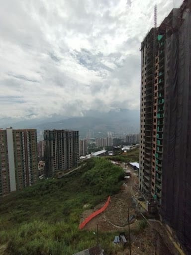 Apartamento de 2 alcobas en arriendo en Altavista, Bello, 54 m² · foto 18 de 18