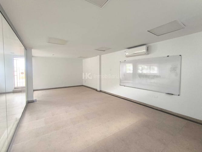 Oficina en arriendo en Cabecera Del Llano, Bucaramanga, 145 m² · foto 13 de 19