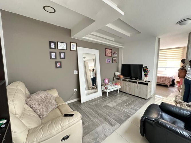 Casa de 3 alcobas en venta en Altos De Guadalupe, Cali, 143 m² · foto 11 de 21