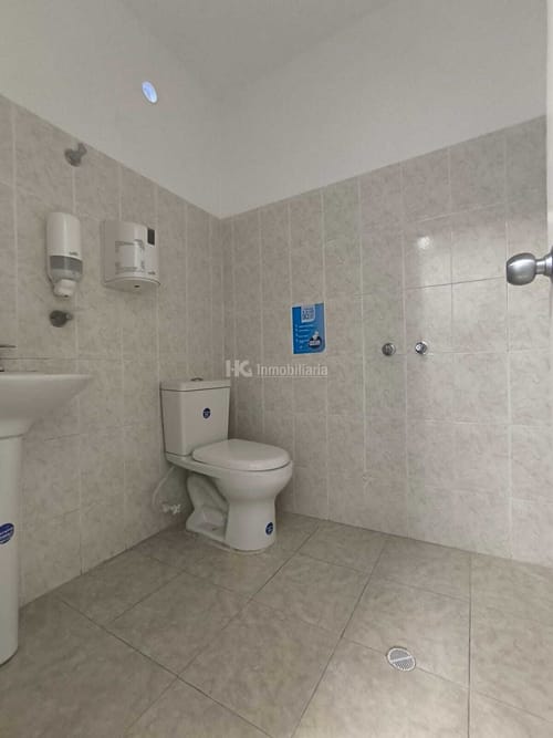 Oficina en arriendo en Cabecera Del Llano, Bucaramanga, 145 m² · foto 16 de 19