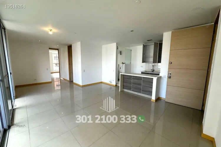 Apartamento de 2 alcobas en arriendo en Castropol, Medellín, 90 m² · foto 2 de 24