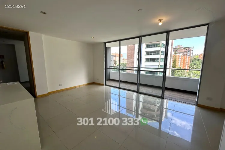 Apartamento de 2 alcobas en arriendo en Castropol, Medellín, 90 m² · foto 4 de 24