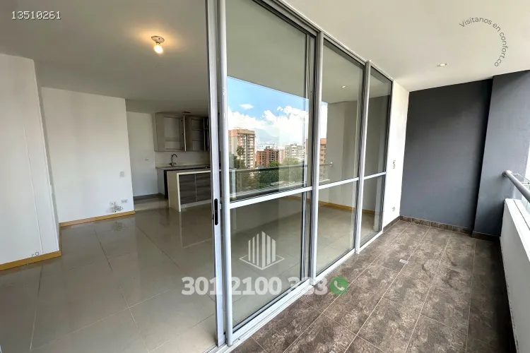 Apartamento de 2 alcobas en arriendo en Castropol, Medellín, 90 m² · foto 6 de 24