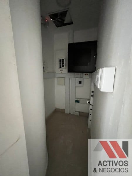 Local en arriendo en Castropol, Medellín, 40 m² · foto 6 de 8