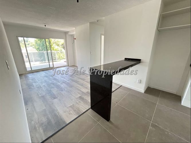 EN ALQUILER NUEVO PRECIO!!! APARTAMENTO DE 2 DORMITORIOS A ESTRENAR FRENTE A LA RAMBLA Y PLAYAS DE C · Foto 5