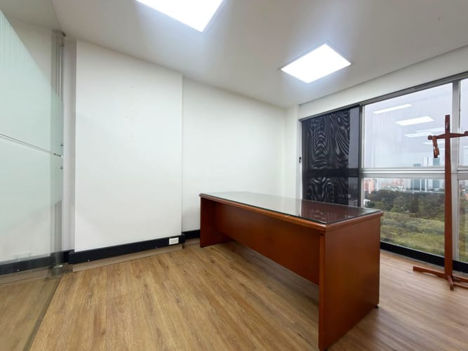 Oficina en arriendo en Santa María De Los Ángeles, Medellín, 65 m² · foto 14 de 14