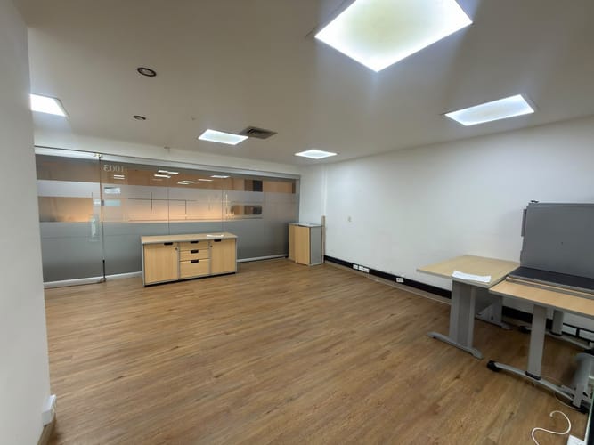 Oficina en arriendo en Santa María De Los Ángeles, Medellín, 65 m² · foto 11 de 14
