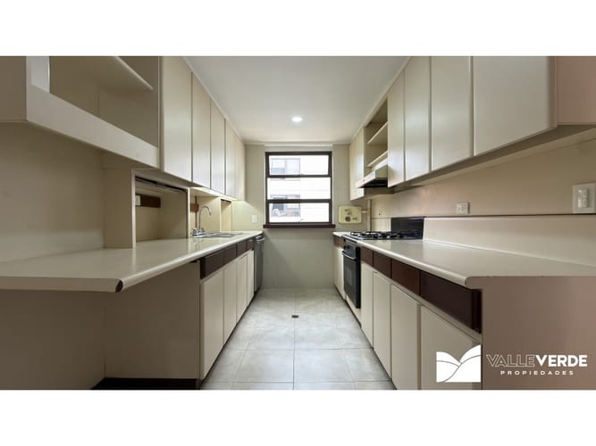 Apartamento de 4 alcobas en venta en Astorga, Medellín, 220 m² · foto 7 de 20