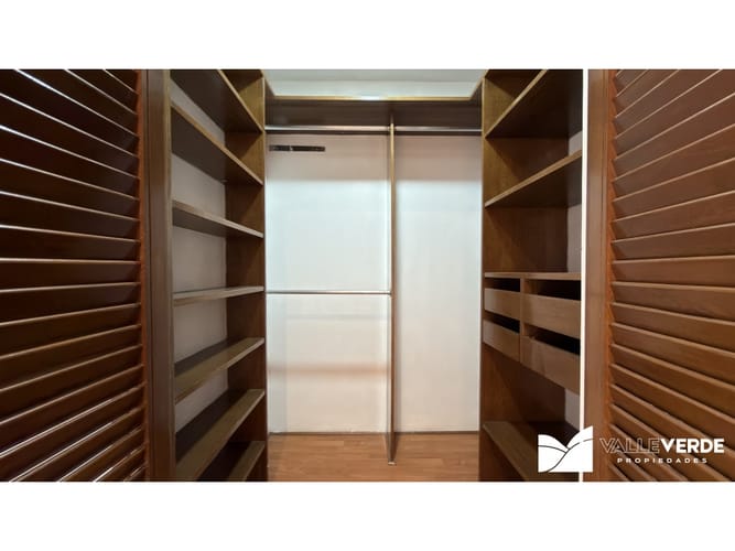 Apartamento de 4 alcobas en venta en Astorga, Medellín, 220 m² · foto 14 de 20