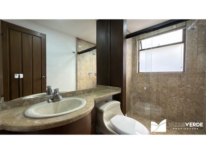 Apartamento de 4 alcobas en venta en Astorga, Medellín, 220 m² · foto 16 de 20