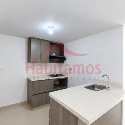 Apartamento de 2 alcobas en arriendo en La Castellana, Medellín, 78 m² · foto 2 de 23
