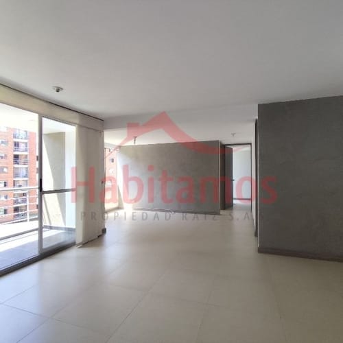 Apartamento de 2 alcobas en arriendo en La Castellana, Medellín, 78 m² · foto 4 de 23