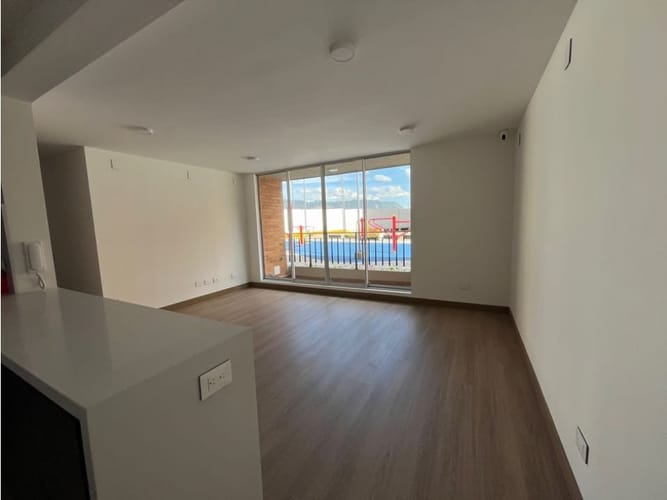 Apartamento de 3 alcobas en arriendo en Calahorra, Cajicá, 84 m² · foto 3 de 24