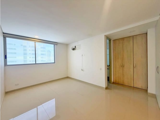 Apartamento de 3 alcobas en venta en Manga, Cartagena, 101 m² · foto 11 de 24