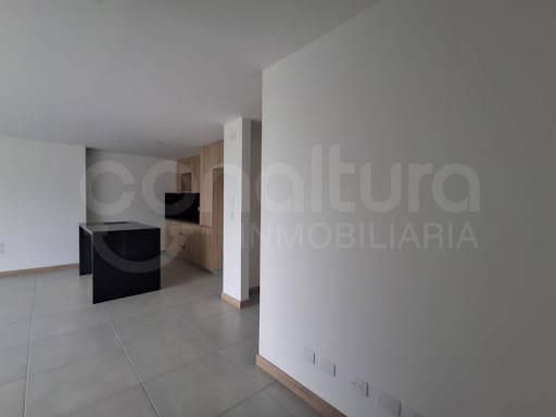 Apartamento de 3 alcobas en arriendo en Suramérica, Itagüí, 88 m² · foto 4 de 24