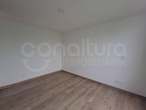 Apartamento de 3 alcobas en arriendo en Suramérica, Itagüí, 88 m² · foto 22 de 24