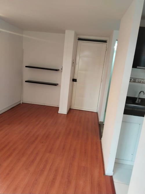 Apartamento de 2 alcobas en venta en Conjunto Residencial Prados Reserva De Madrid, Madrid, 52 m² · foto 4 de 13