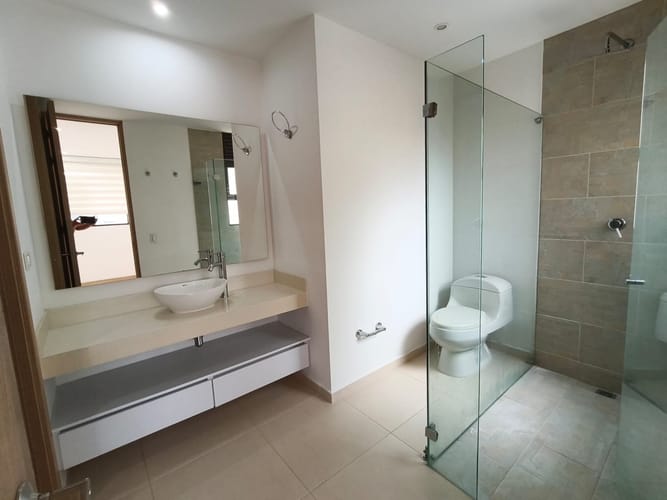 Apartamento de 3 alcobas en arriendo en El Porvenir, Rionegro, 150 m² · foto 15 de 19