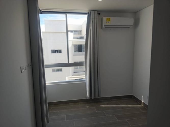 Apartamento de 2 alcobas en arriendo en Serena Del Mar, Cartagena, 73 m² · foto 9 de 13