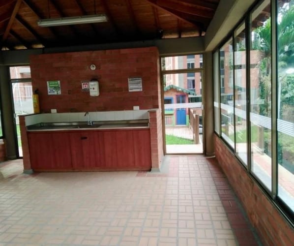 Apartamento de 3 alcobas en venta en Loma Del Chocho, Envigado, 81 m² · foto 8 de 24