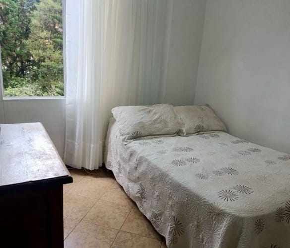 Apartamento de 3 alcobas en venta en Loma Del Chocho, Envigado, 81 m² · foto 13 de 24