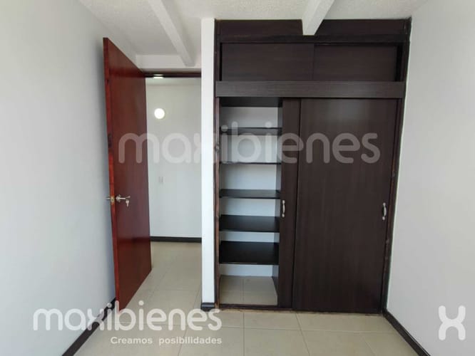 Apartamento de 3 alcobas en arriendo en Calasanz, Medellín, 74 m² · foto 8 de 15