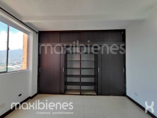 Apartamento de 3 alcobas en arriendo en Calasanz, Medellín, 74 m² · foto 10 de 15