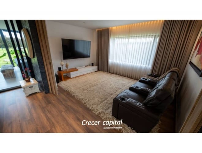 Casa de 3 alcobas en venta en Las Palmas, Envigado, 418 m² · foto 22 de 24