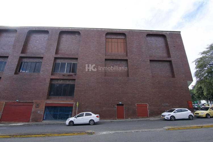 Local en arriendo en Ricaurte, Bucaramanga, 2147 m² · foto 11 de 24