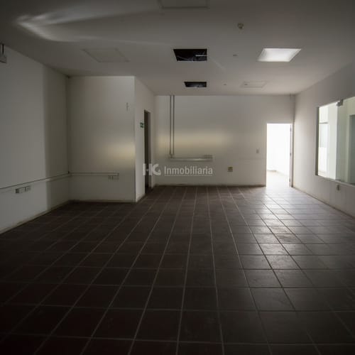 Local en arriendo en Ricaurte, Bucaramanga, 2147 m² · foto 12 de 24
