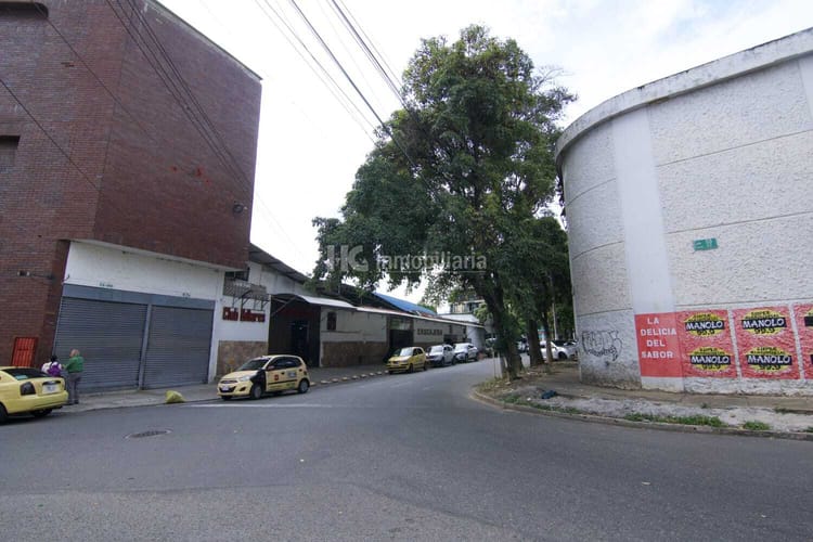 Local en arriendo en Ricaurte, Bucaramanga, 2147 m² · foto 20 de 24