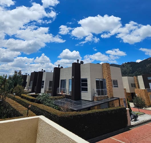 $830.000.000 en Fonquetá