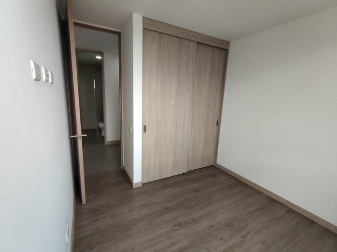 Apartamento de 2 alcobas en arriendo en Los Colegios, Rionegro, 73 m² · foto 8 de 16