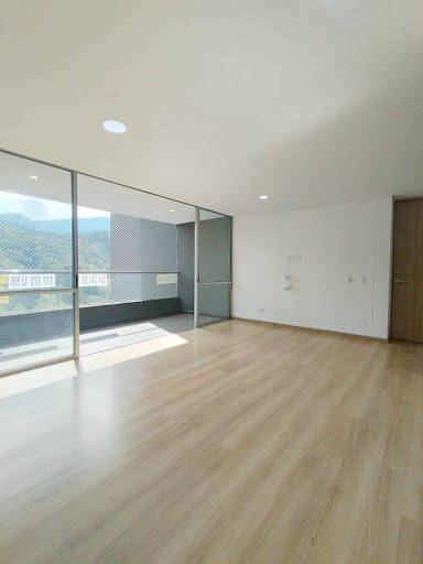 Apartamento de 3 alcobas en arriendo en Cañaveralejo, Sabaneta, 86 m² · foto 5 de 19