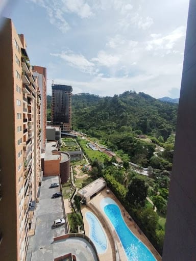 Apartamento de 3 alcobas en arriendo en Cañaveralejo, Sabaneta, 86 m² · foto 18 de 19