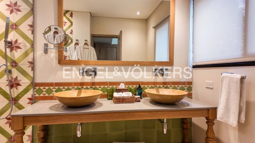 Edificio en venta en Provenza, Medellín, 990 m² · foto 18 de 24