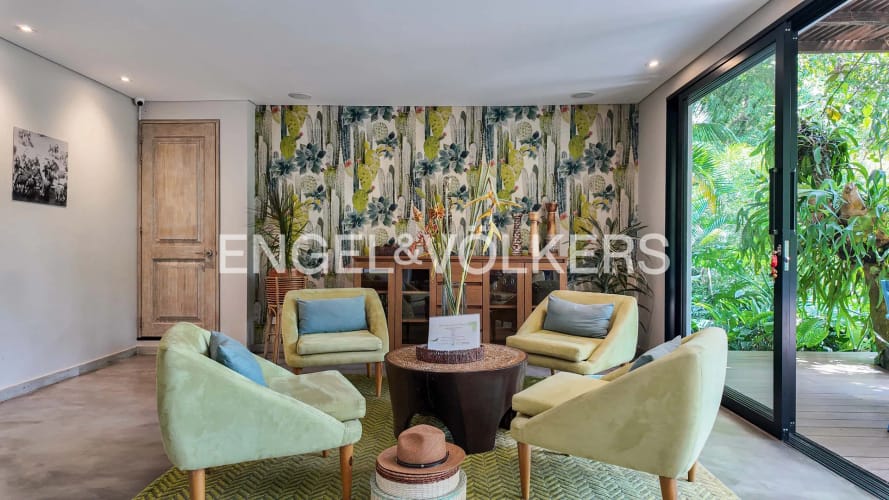Edificio en venta en Provenza, Medellín, 990 m² · foto 4 de 24